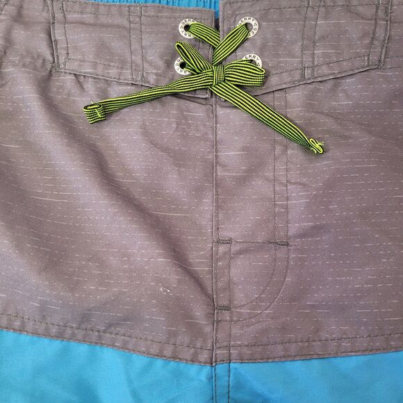 Gerry Youth Boy's 2-pack UPF 50+ Swim Trunks, Blue/Green/Gray Size Large (14/16) - Picture 12 of 16